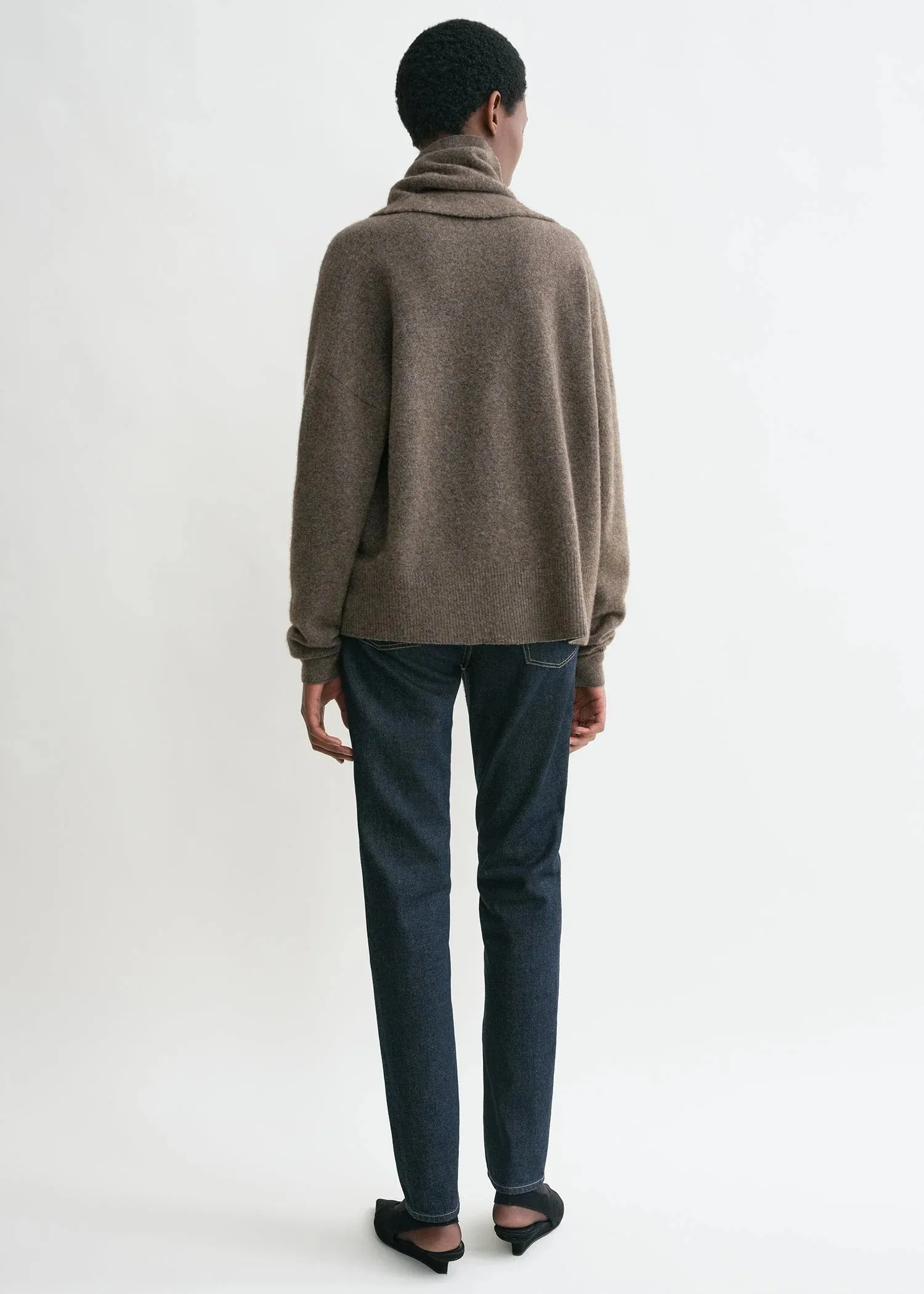 244WRT0368 Draped scarf knit sweater