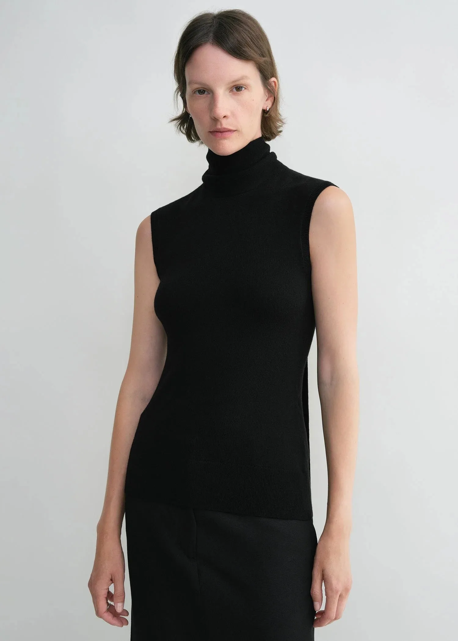 251WRT4388 Sleeveless scarf knit