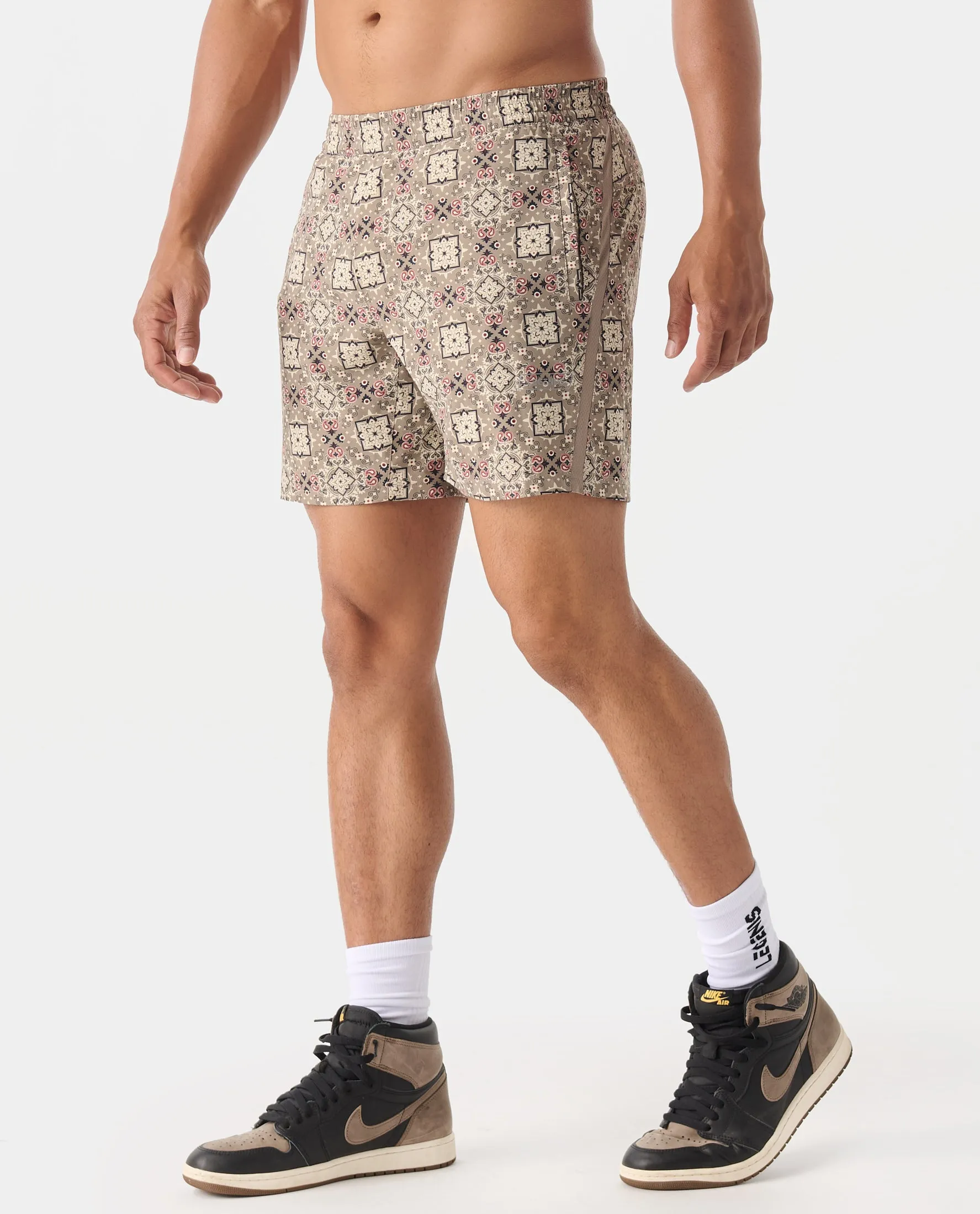 Bishop Short Micro Paisley Taupe