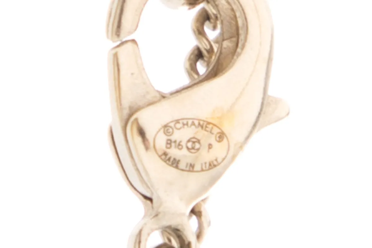 Chanel 2016 Gold Quitled CC Pendeant Necklace