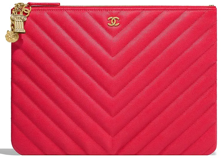 CHANEL CHEVRON QUILTED CAVIAR LAMBSKIN O CASE WITH CHARM