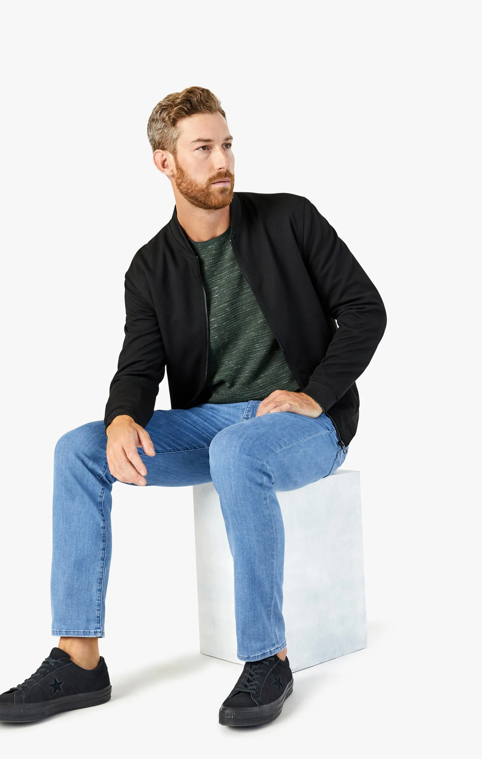 Courage Straight Leg Jeans In Light Kona