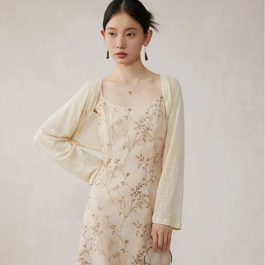 Elegant Floral A-Line Midi Dress with Lace Details