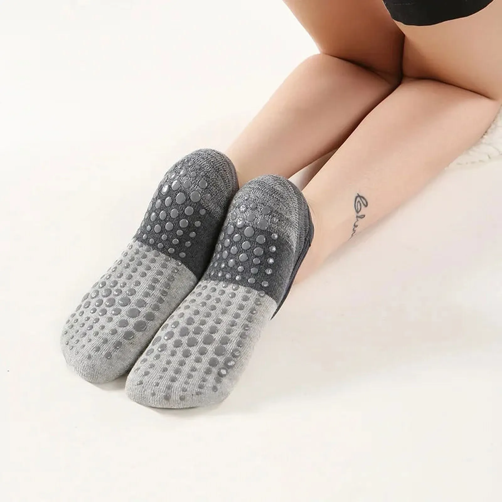 FlexGrip Non-Slip Socks
