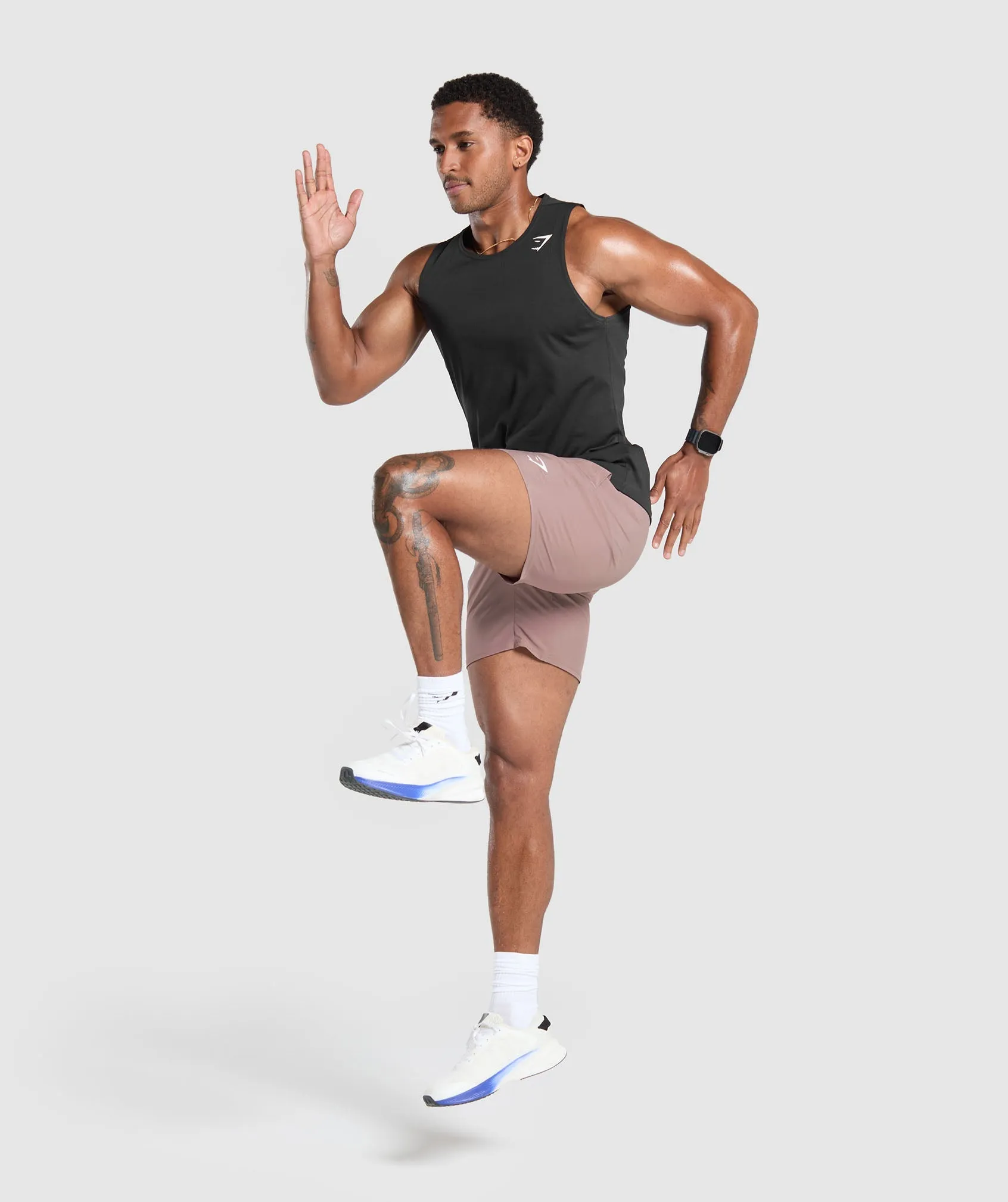 Gymshark Arrival 7" Shorts - Powder Mauve