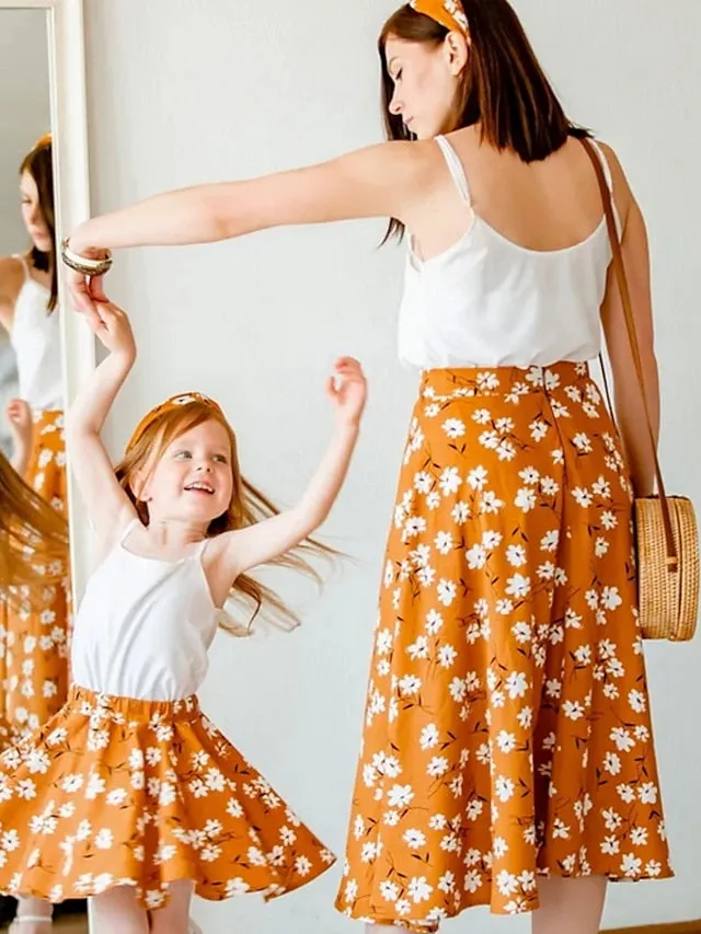 Mommy and Me Dresses Graphic Floral Street Print White Yellow Green Sleeveless Midi Mommy And Me Outfits Active Matching Outfits